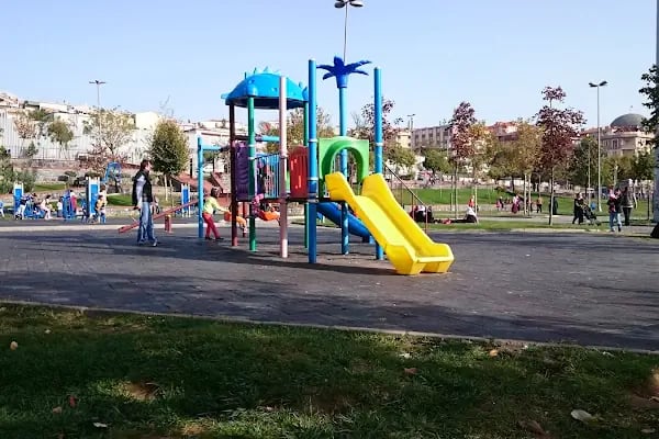 Soğanlı Cumhuriyet Mahallesi Parkı - Resim 1