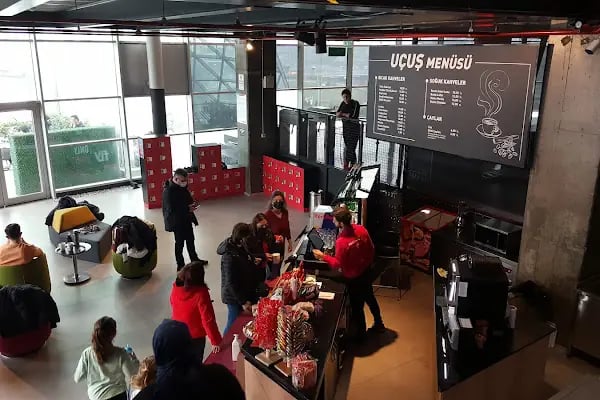 Flyzone Turkey | Mall Of İstanbul | Trambolin Parkı - Resim 3