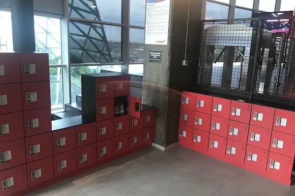 Flyzone Turkey | Mall Of İstanbul | Trambolin Parkı - Resim 18