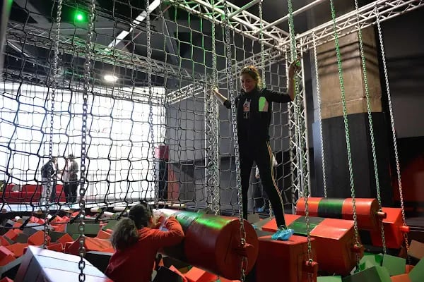 Flyzone Turkey | Mall Of İstanbul | Trambolin Parkı - Resim 11