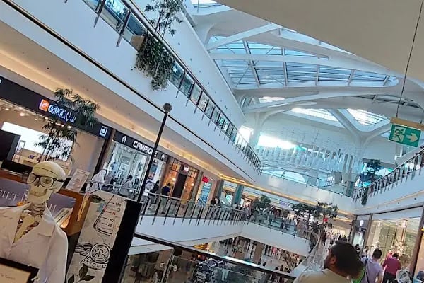 Flyzone Turkey | Mall Of İstanbul | Trambolin Parkı - Resim 19