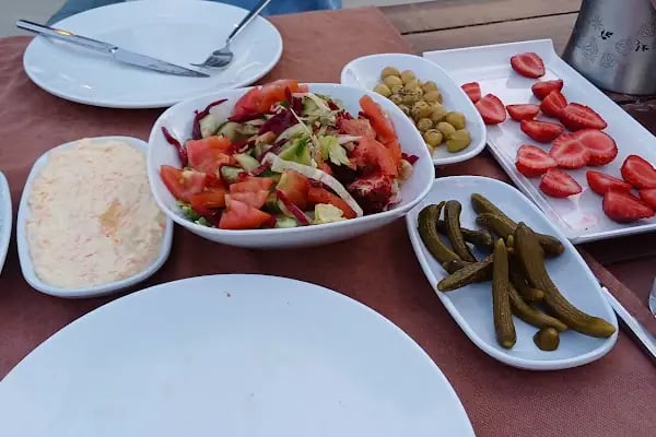 Çamlık Dedikodu Restaurant - Resim 3