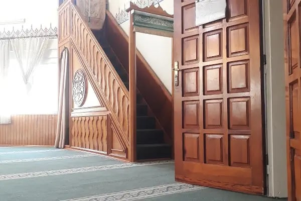 Mrk. Uluiş Cami - Resim 6