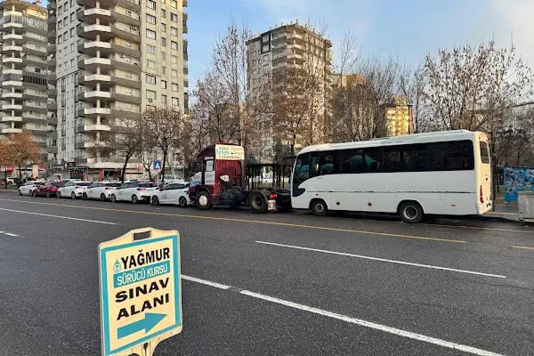 ÖZEL YAĞMUR SÜRÜCÜ KURSU - Resim 17