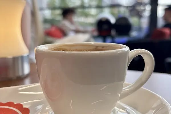 Kafe Karatay Ulubatlı Hasan Parkı - Resim 8