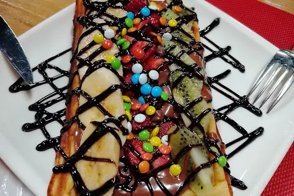 Kafe Karatay Ulubatlı Hasan Parkı - Resim 14