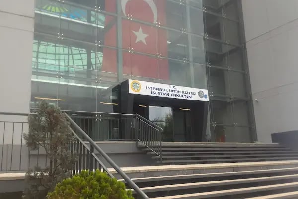 İstanbul Üniversitesi-Cerrahpaşa - Resim 6
