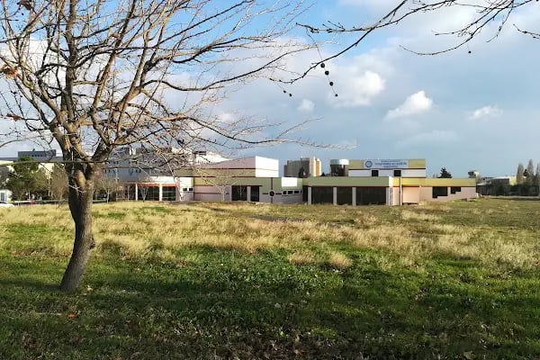 İstanbul Üniversitesi-Cerrahpaşa - Resim 16