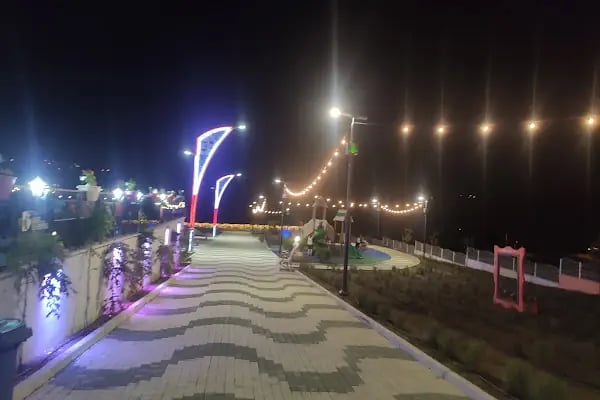 İzmit Belediyesi Lavanta Parkı ve Gülümse Kafe Lavanta - Resim 4
