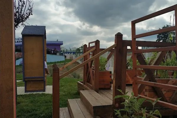 İzmit Belediyesi Lavanta Parkı ve Gülümse Kafe Lavanta - Resim 17