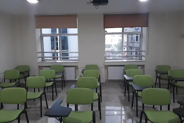 C'MON ENGLISH LANGUAGE SCHOOL BAKIRKÖY - Resim 9