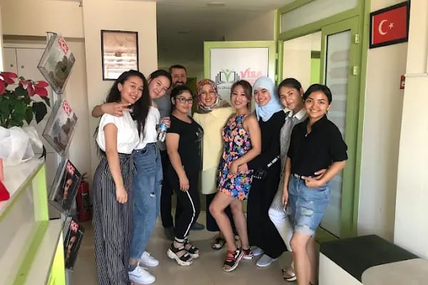 C'MON ENGLISH LANGUAGE SCHOOL BAKIRKÖY - Resim 19