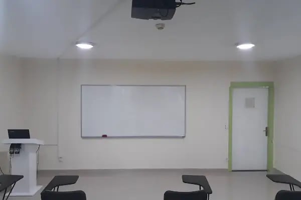 C'MON ENGLISH LANGUAGE SCHOOL BAKIRKÖY - Resim 10
