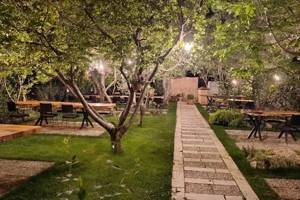 Pinoliva Garden Restaurant - Resim 13