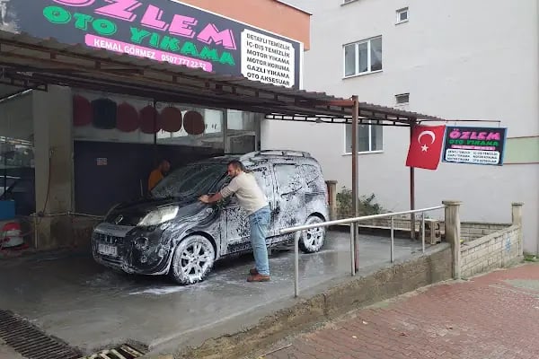Özlem oto yıkama - Resim 1