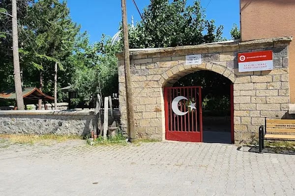 Karadavut Türbesi - Resim 9