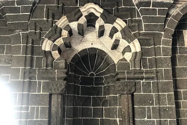 Diyarbakır Yazma Eser Kütüphanesi - Resim 16