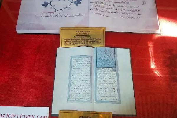Diyarbakır Yazma Eser Kütüphanesi - Resim 18