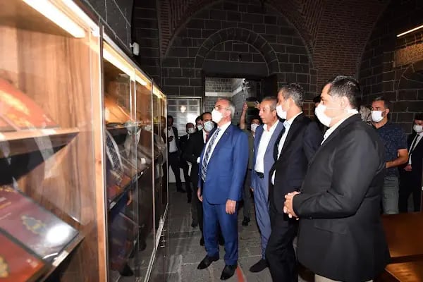 Diyarbakır Yazma Eser Kütüphanesi - Resim 5