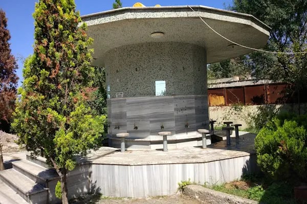 Karakamış Merkez Cami - Resim 2
