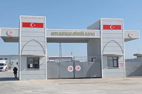 Ceylanpınar gümrük kapısı - Resim 3
