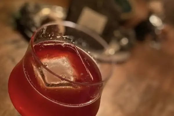 Katip Cocktail Bar - Resim 13