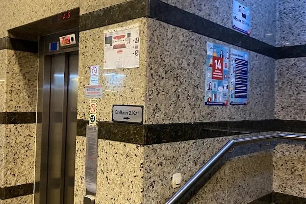 İBB Şehir Tiyatroları Musahipzade Celâl Sahnesi - Resim 7