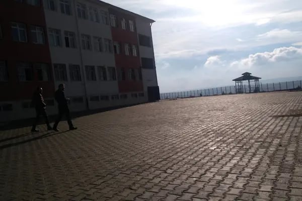 Ümmü Gülsüm Kız Anadolu İmam Hatip Lisesi - Resim 9