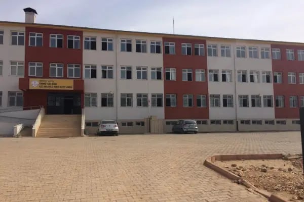 Ümmü Gülsüm Kız Anadolu İmam Hatip Lisesi - Resim 18