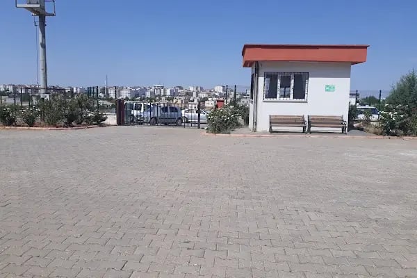 Ümmü Gülsüm Kız Anadolu İmam Hatip Lisesi - Resim 6