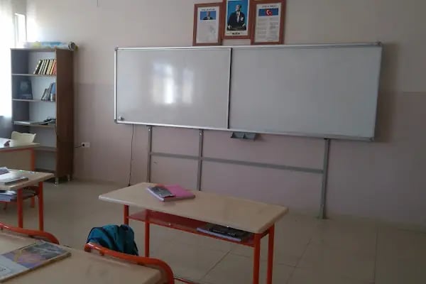 Ümmü Gülsüm Kız Anadolu İmam Hatip Lisesi - Resim 13
