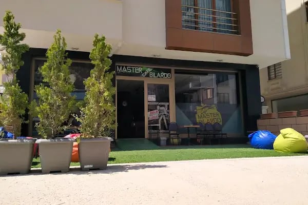 MASTER BİLARDO CAFE SALONU - Resim 1