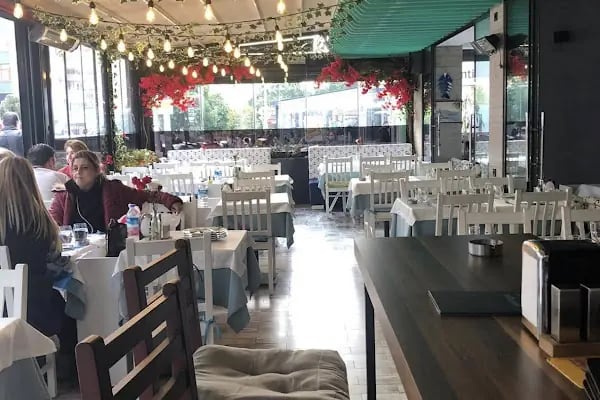 Adnan Bey Restaurant - Resim 8