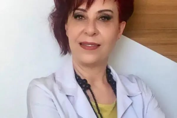 Op. Dr. Aysu Nida Dai - Resim 9