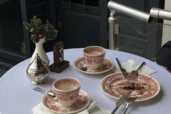 La Pierre Patisserie - Resim 11