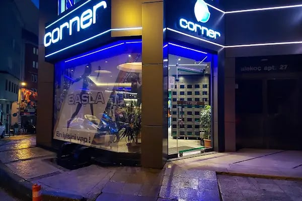 Olympic Corner - Resim 5