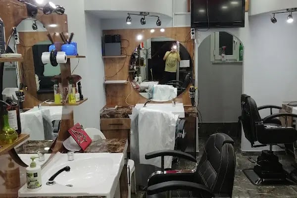Özlü 18 Erkek Kuaförü - Resim 7