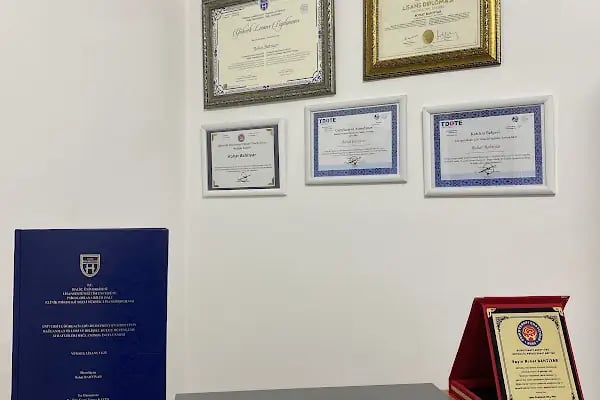 Özne Psikolojik Danışmanlık Merkezi Sakarya, Uzman Klinik Psikolog Rohat BAHTİYAR - Resim 3