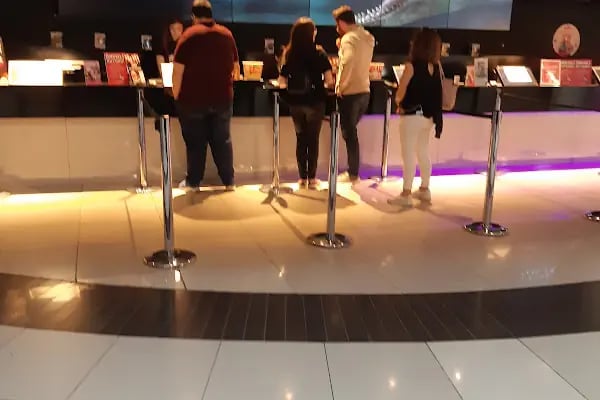 Paribu Cineverse İstanbul Cevahir Alışveriş ve Eğlence Merkezi - Resim 18
