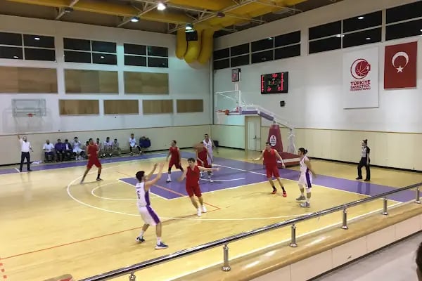 Hacettepe Üniversitesi Sıhhiye Spor Salonu - Resim 17