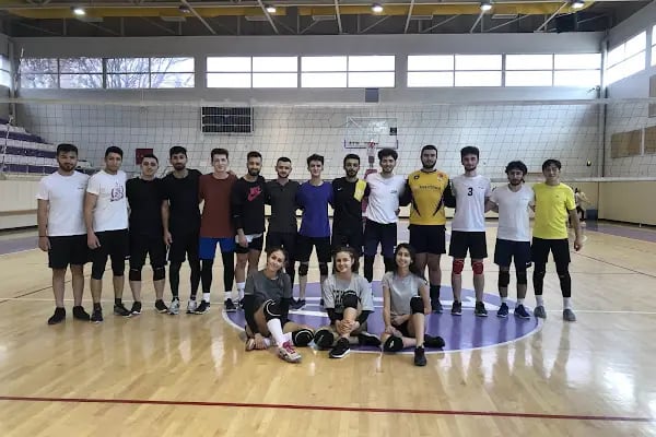 Hacettepe Üniversitesi Sıhhiye Spor Salonu - Resim 1