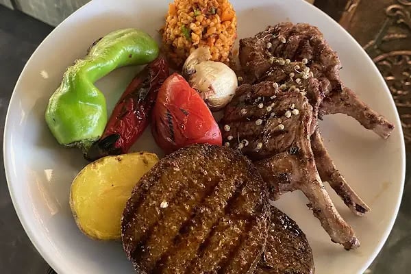 Yukarı Restaurant - Resim 6