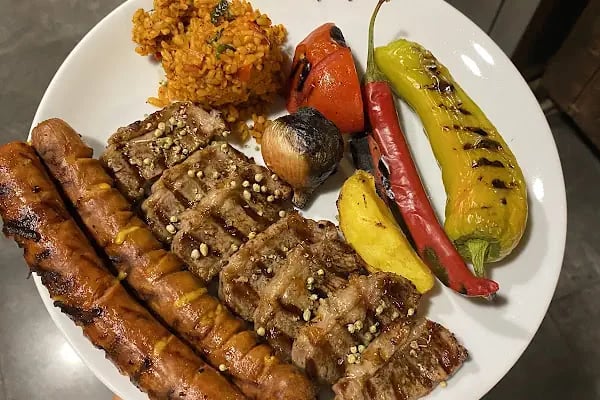 Yukarı Restaurant - Resim 7