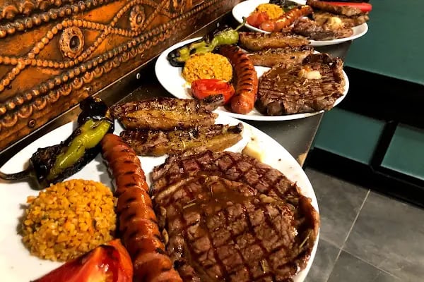 Yukarı Restaurant - Resim 10