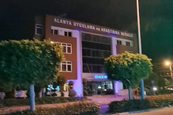 Başkent Üniversitesi Alanya Uygulama ve Araştırma Merkezi Oba Ek Hizmet Binası - Resim 5