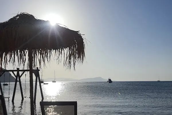 Karaincir Belediye Plajı - Resim 13