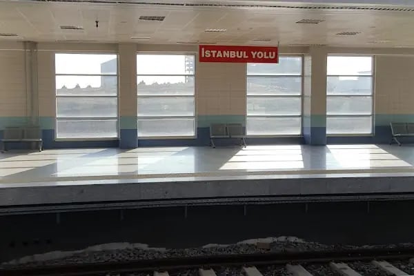 İstanbul Yolu Metro İstasyonu - Resim 3
