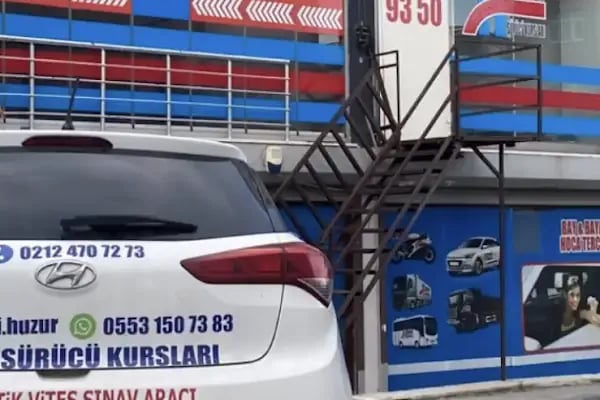 Huzur Sürücü Kursu - İkitelli Şube - Resim 12