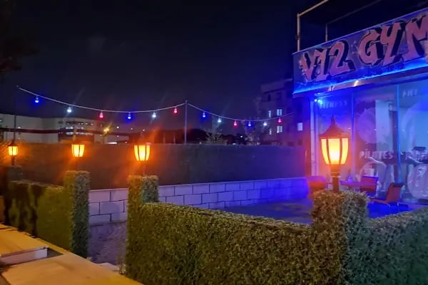V12 GYM - Resim 5