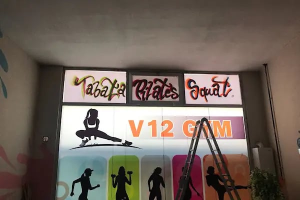 V12 GYM - Resim 13